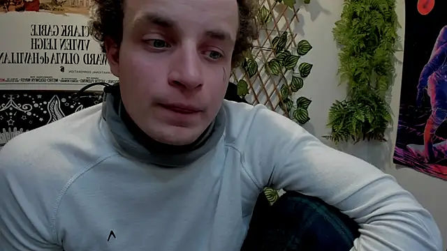 Snapshot of layneinchains chatting on 03-14-25, 08:21 layneinchains online show from 03-14-25, 08:21