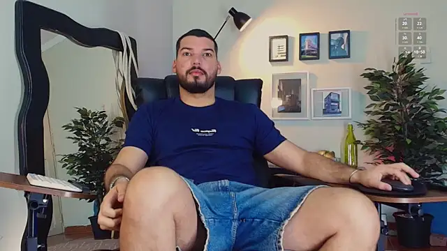 Snapshot of HenryBenso chatting on 06-04-26, 11:27 HenryBenso online show from 06-04-26, 11:27