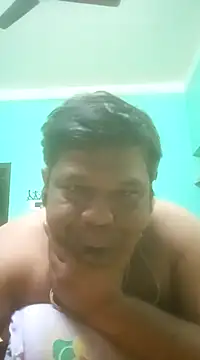 Snapshot of ssamit0808 chatting on 02-05-25, 05:30 ssamit0808 online show from 02-05-25, 05:30