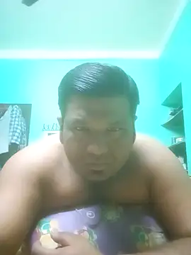 Snapshot of ssamit0808 chatting on 02-06-25, 07:18 ssamit0808 online show from 02-06-25, 07:18