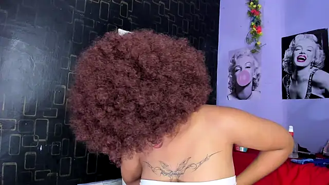 Alika01 online show from 02-10-25, 01:22