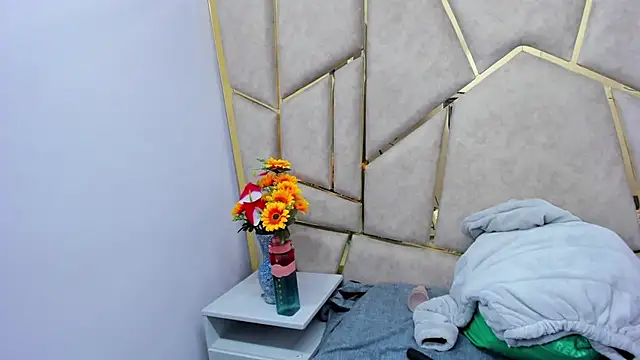 Kloe Candy1 online show from 11-26-25, 04:46