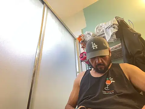 MrDickUdown24 7 online show from 12-05-24, 05:28