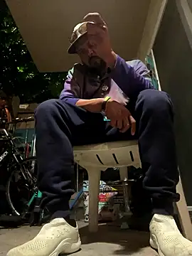 MrDickUdown24 7 online show from 01-12-26, 03:23