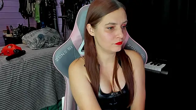 Snapshot of Stroynyash chatting on 12-05-25, 06:26 Stroynyash online show from 12-05-25, 06:26