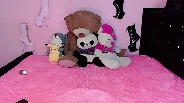 Snapshot of Ciinamonloren chatting on 03-21-25, 09:23 Ciinamonloren online show from 03-21-25, 09:23