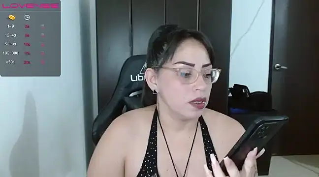 Snapshot of natashasmithe chatting on 02-03-25, 01:19 natashasmithe online show from 02-03-25, 01:19