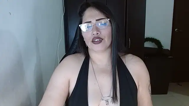 Snapshot of natashasmithe chatting on 11-24-25, 01:16 natashasmithe online show from 11-24-25, 01:16