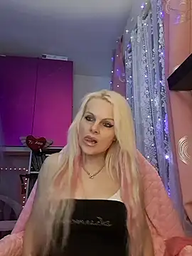 Snapshot of Angeldevilus chatting on 12-13-24, 05:00 Angeldevilus online show from 12-13-24, 05:00