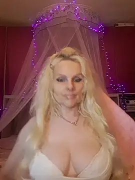 Angeldevilus online show from 06-11-26, 11:58