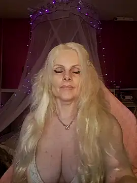 Angeldevilus online show from 06-26-26, 12:37