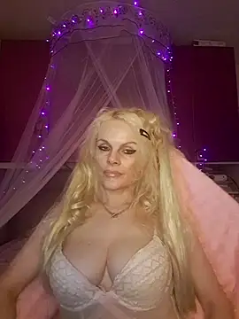 Angeldevilus online show from 07-09-26, 12:26