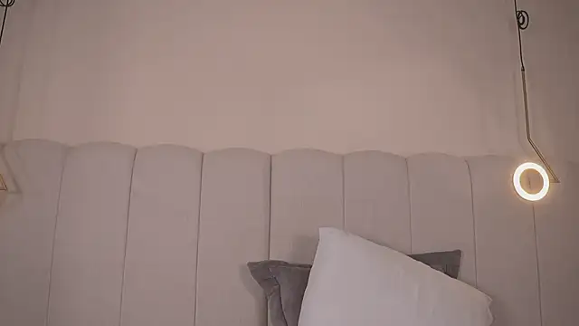 Abby-me online show from 10-19-25, 12:50