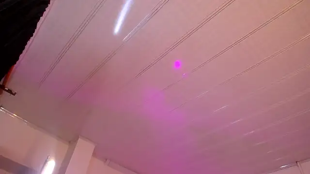 Snapshot of Tiarha chatting on 01-20-25, 10:51 Tiarha online show from 01-20-25, 10:51