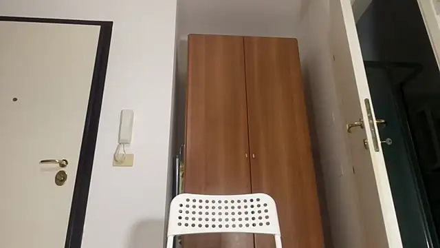 Snapshot of Monicbabe chatting on 01-16-26, 08:35 Monicbabe online show from 01-16-26, 08:35