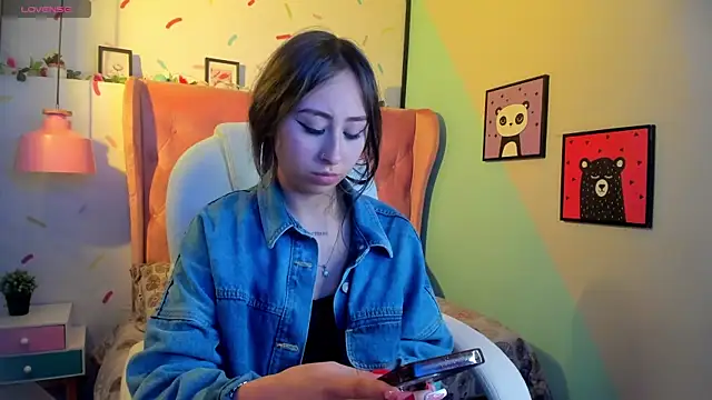  cloe martinez online show from 12-14-24, 01:28