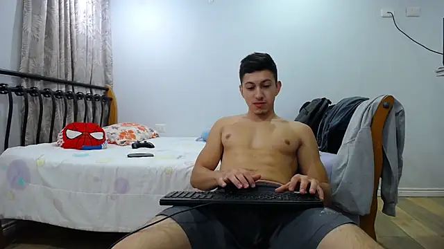 Snapshot of Iam_yourbabyprincess_XD chatting on 02-06-25, 06:08 Iam yourbabyprincess XD online show from 02-06-25, 06:08