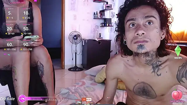 Snapshot of Tiffany_prettygirl chatting on 02-15-25, 08:54 Tiffany prettygirl online show from 02-15-25, 08:54