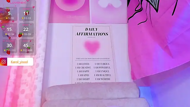 Hinataw33d01 online show from 03-13-25, 06:58