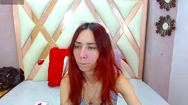 Snapshot of Erika_Stevens chatting on 03-01-25, 01:32 Erika Stevens online show from 03-01-25, 01:32