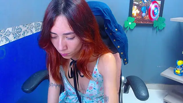 Snapshot of Erika_Stevens chatting on 03-22-25, 05:49 Erika Stevens online show from 03-22-25, 05:49