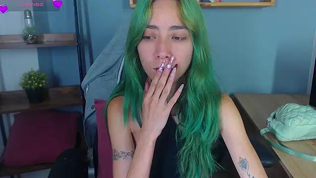 Snapshot of Erika_Stevens chatting on 09-14-25, 04:39 Erika Stevens online show from 09-14-25, 04:39