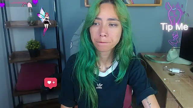 Snapshot of Erika_Stevens chatting on 09-15-25, 04:29 Erika Stevens online show from 09-15-25, 04:29