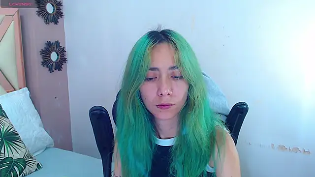 Snapshot of Erika_Stevens chatting on 10-03-25, 08:28 Erika Stevens online show from 10-03-25, 08:28