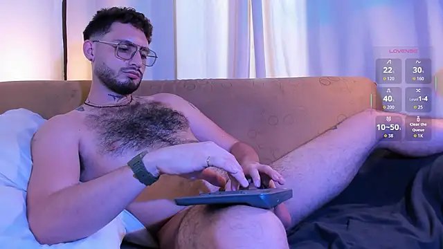 axel giracr online show from 02-07-26, 07:50