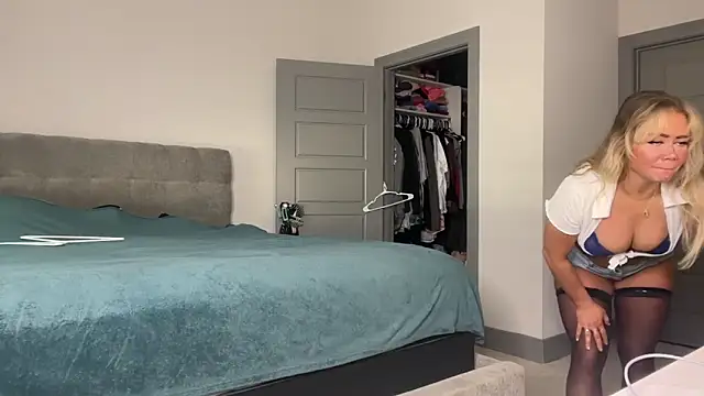 ElenaErickson online show from 12-09-24, 08:12