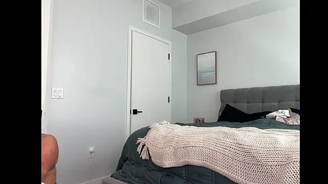 ElenaErickson online show from 09-10-25, 08:53