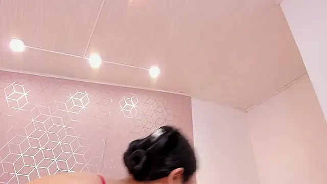 Snapshot of Emilyboobss chatting on 01-16-25, 09:48 Emilyboobss online show from 01-16-25, 09:48