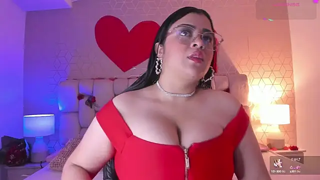 Snapshot of Emilyboobss chatting on 02-15-25, 03:42 Emilyboobss online show from 02-15-25, 03:42