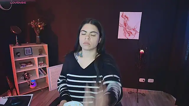 Snapshot of _WednesdayFriday_ chatting on 12-05-24, 06:33 WednesdayFriday online show from 12-05-24, 06:33