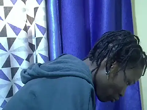 Snapshot of just_nala chatting on 03-20-25, 12:11 just nala online show from 03-20-25, 12:11