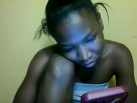 Snapshot of just_nala chatting on 09-30-25, 07:19 just nala online show from 09-30-25, 07:19