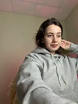 SweetieKendl online show from 06-03-26, 10:26