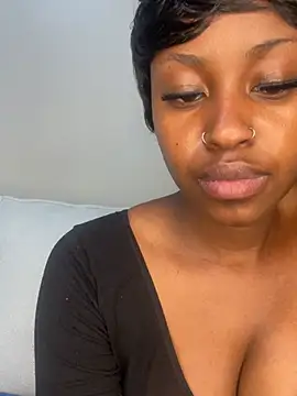 hot daily online show from 02-04-25, 08:38