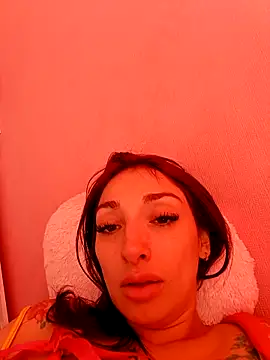 Snapshot of Anniespears chatting on 03-06-26, 09:33 Anniespears online show from 03-06-26, 09:33