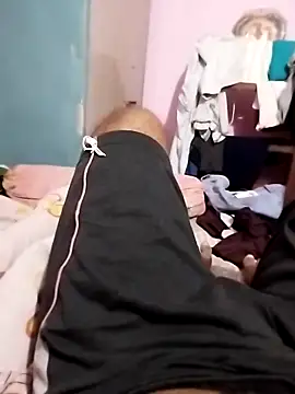 findmemylove online show from 11-30-25, 07:18