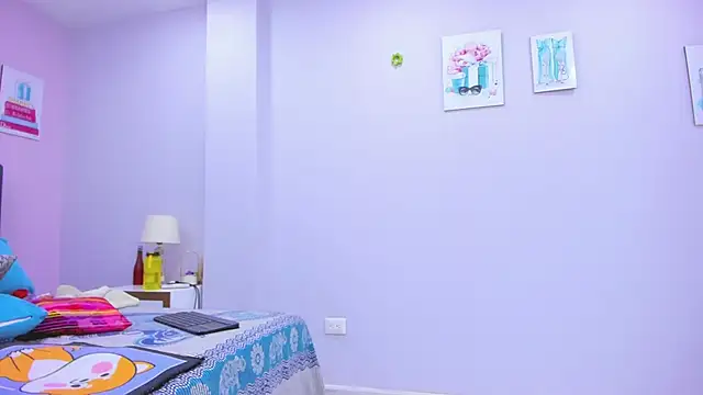 Snapshot of ClayrRosse chatting on 03-07-25, 12:26 ClayrRosse online show from 03-07-25, 12:26