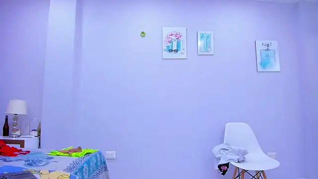 Snapshot of ClayrRosse chatting on 03-21-25, 03:22 ClayrRosse online show from 03-21-25, 03:22