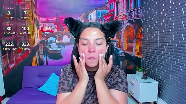 Small naughty  online show from 03-06-26, 01:40