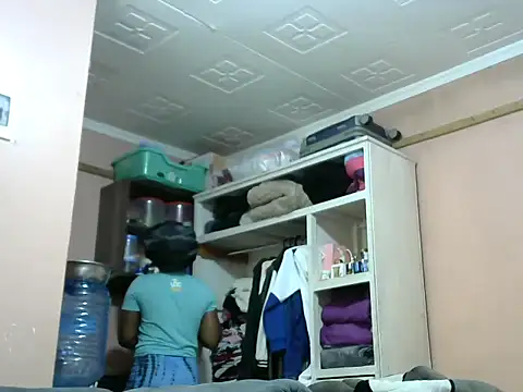 slender-qwene online show from 05-04-26, 09:05