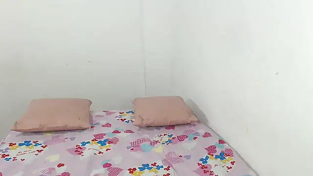 Hazel donna online show from 05-15-26, 03:02