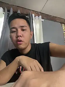 xgregor07 online show from 12-19-25, 02:07