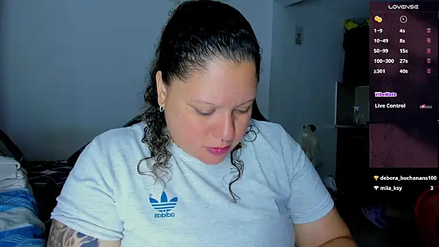 mariana maze online show from 01-28-25, 05:11