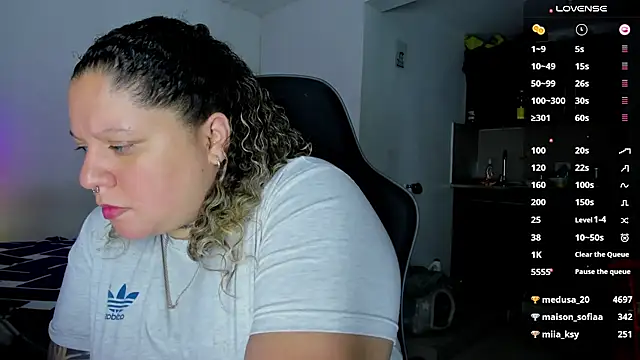 mariana maze online show from 03-19-25, 08:01