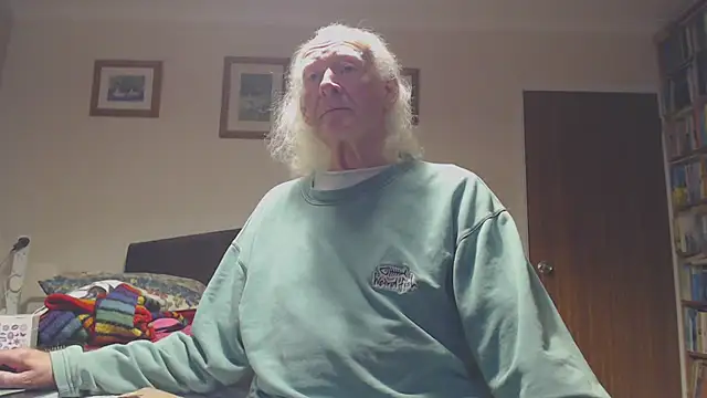 WaverlyKernow online show from 12-02-25, 11:48