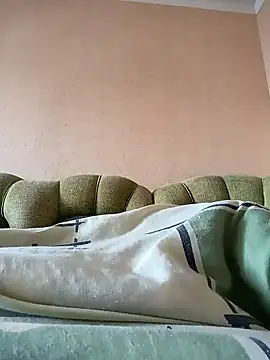 Snapshot of vlas-82 chatting on 12-18-24, 12:07 vlas-82 online show from 12-18-24, 12:07